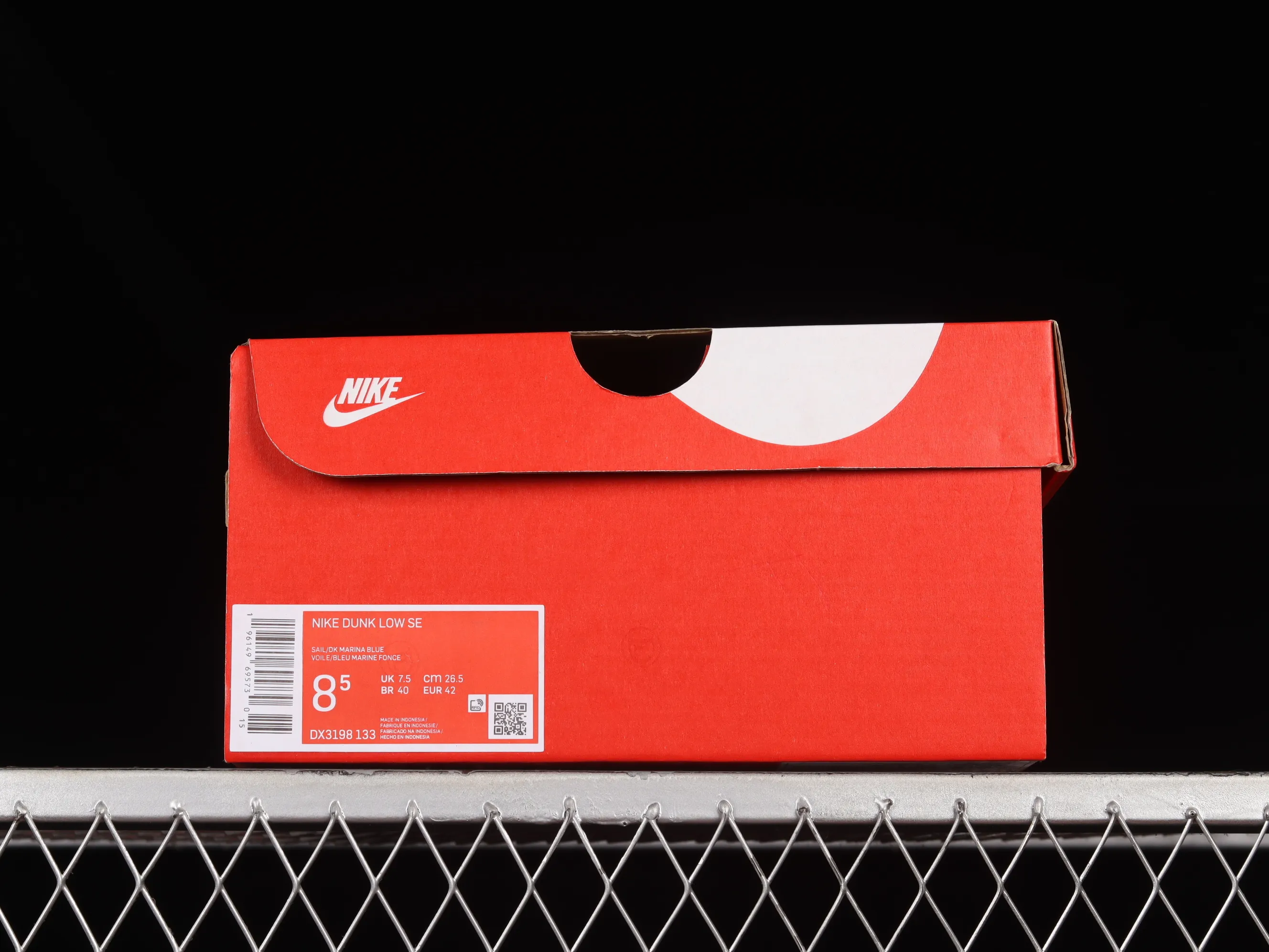 All categories Nk SB Dunk series Nk SB Dunk Low low-top sneakers F version Nk SB Dunk Low milk blue SB low-top sports and leisure sneakers DX3198-133